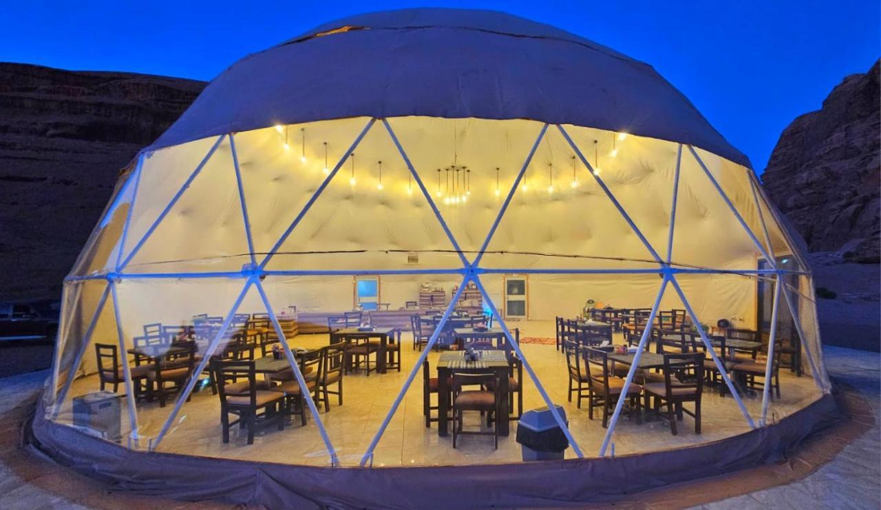 Rum Warm Bubble Camp Rum vádi Kültér fotó